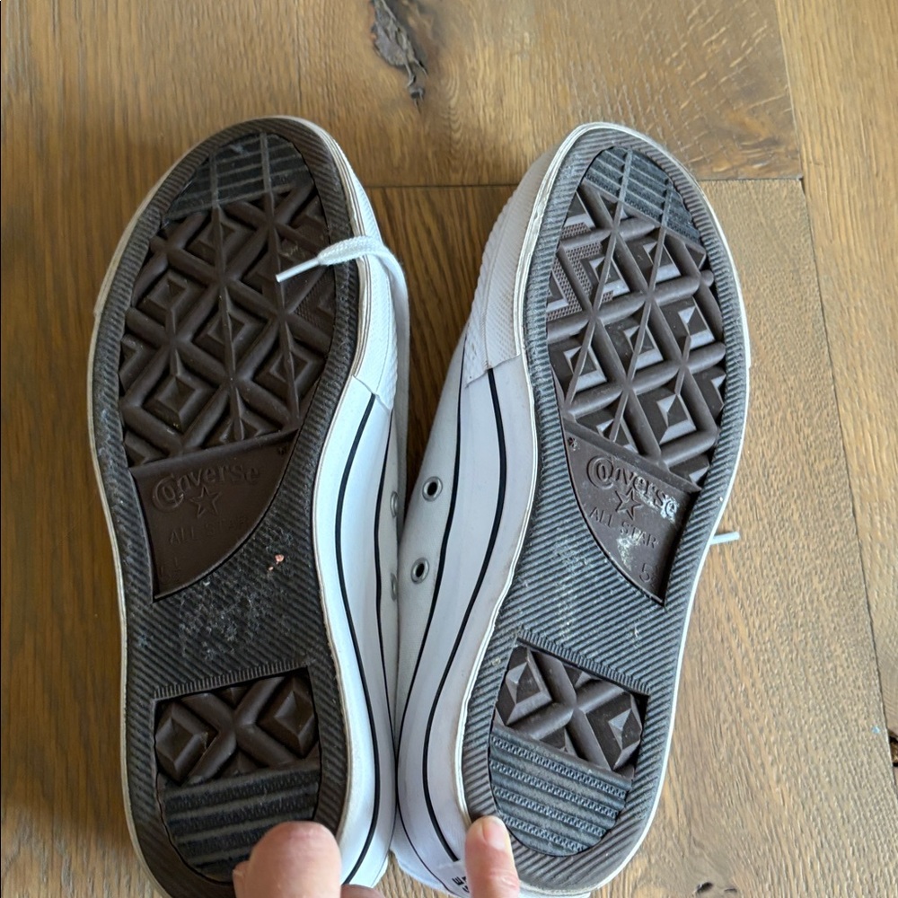 Converse Women’s All Star Platform Low Top Canvas Sneaker. Size 7.5 - Picture 6 of 6